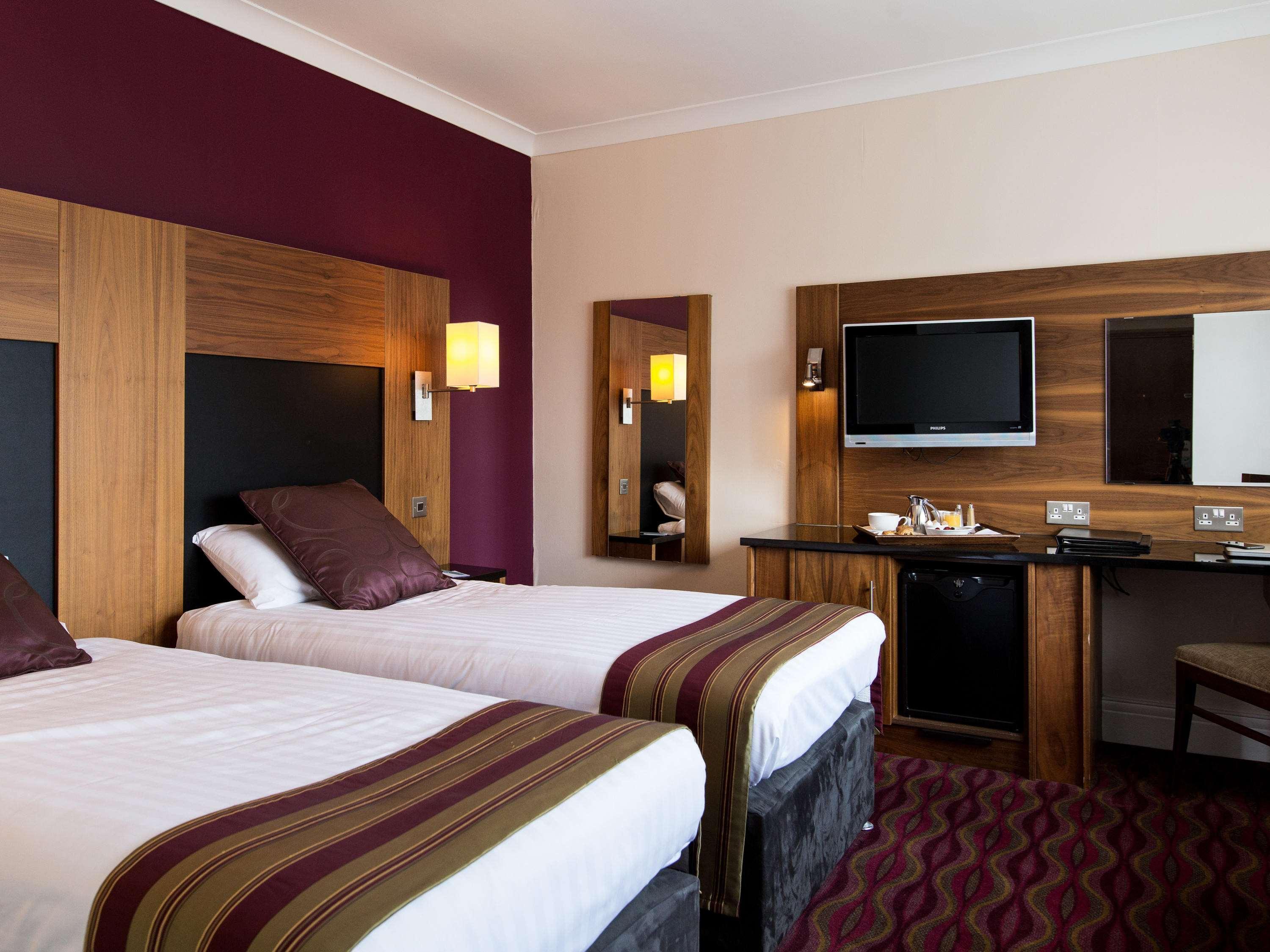 Mercure Newcastle George Washington Hotel Golf & Spa Экстерьер фото