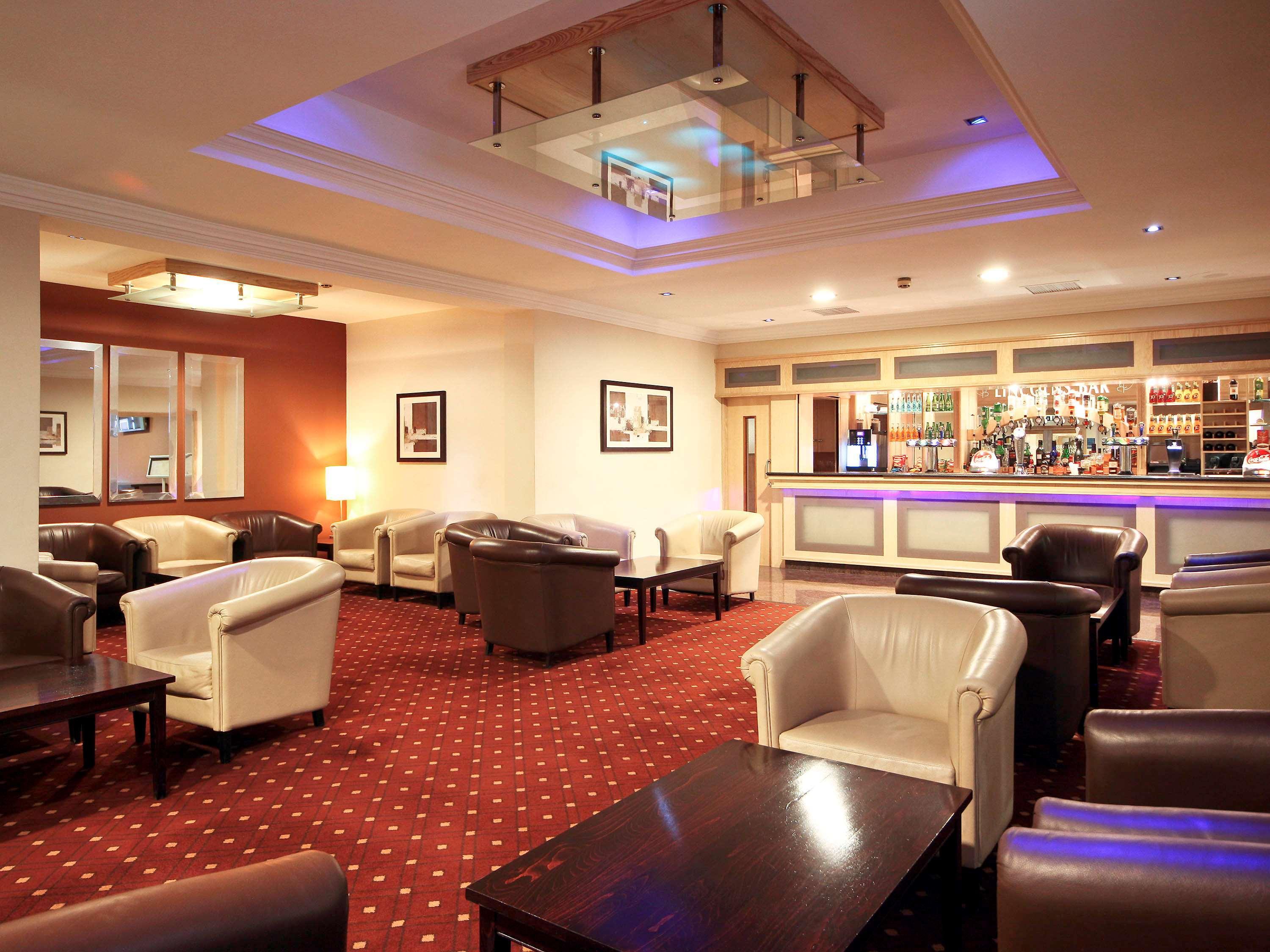 Mercure Newcastle George Washington Hotel Golf & Spa Экстерьер фото